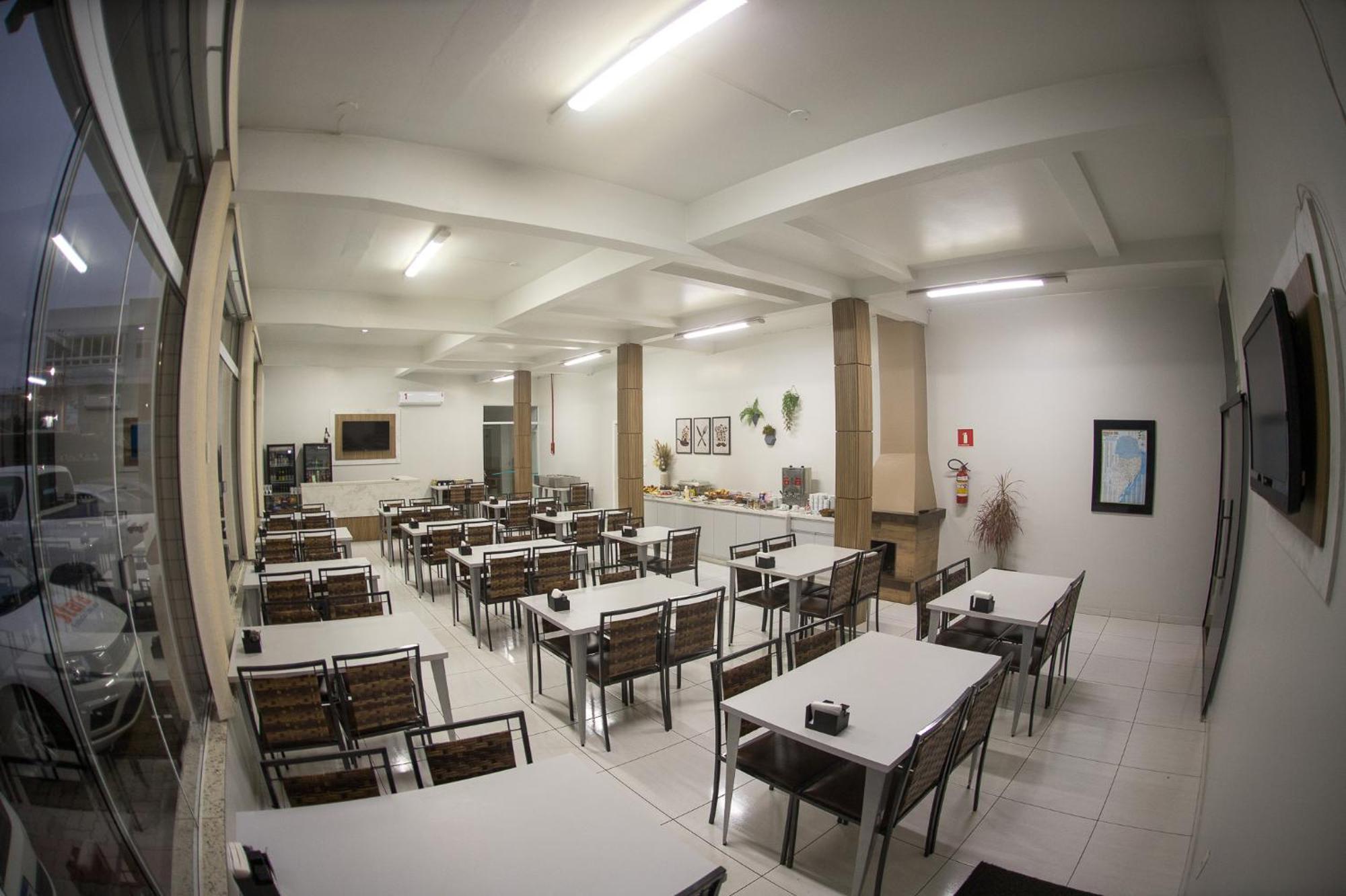Hotel Fontana Tapejara  ภายนอก รูปภาพ